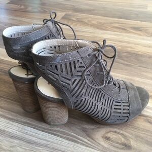 Sam Edelman Rocco Peep Toe Lace Up Heels